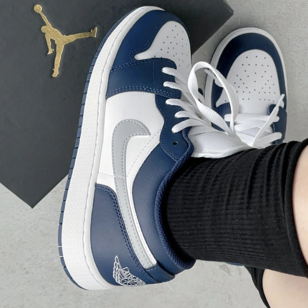 NIKE AIR JORDAN 1 LOW "Midnight Navy" 海軍藍灰 (553558-141)