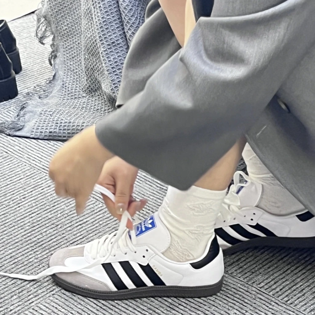 <尺碼齊全> ADIDAS ORIGINALS SAMBA OG 經典白黑 (B75806)