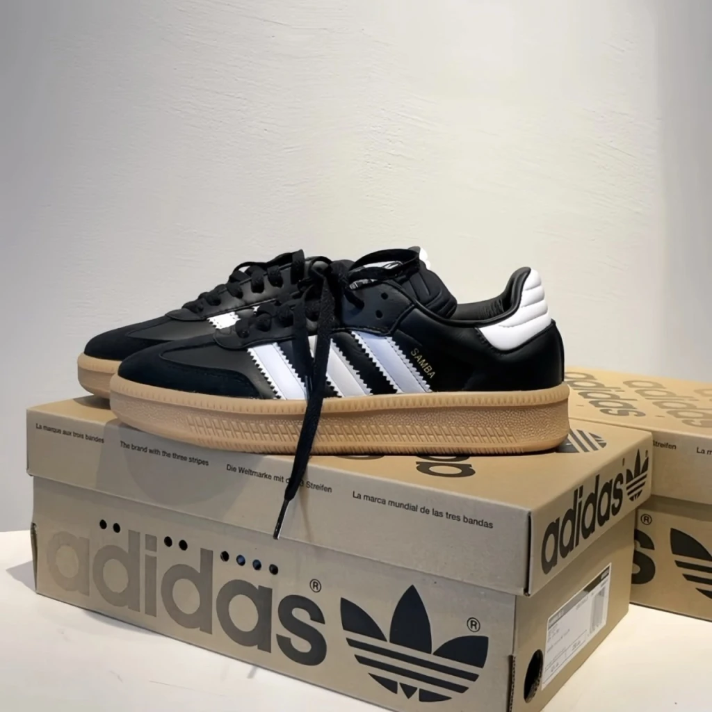 ADIDAS ORIGINALS SAMBA XLG 焦糖底黑白厚底德訓鞋 (IE1379)