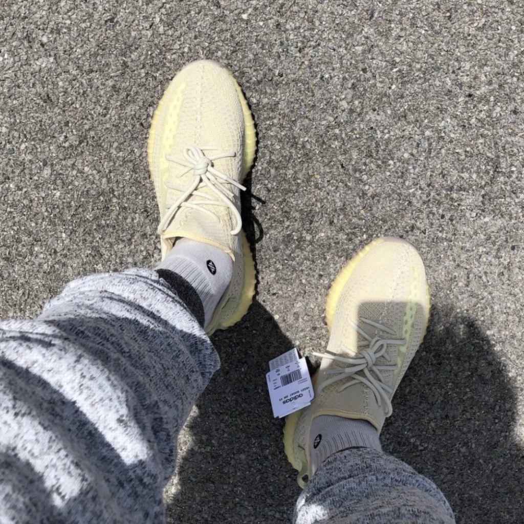 ADIDAS YEEZY BOOST 350 V2 亞洲限定 亞麻黃 (FX9028)
