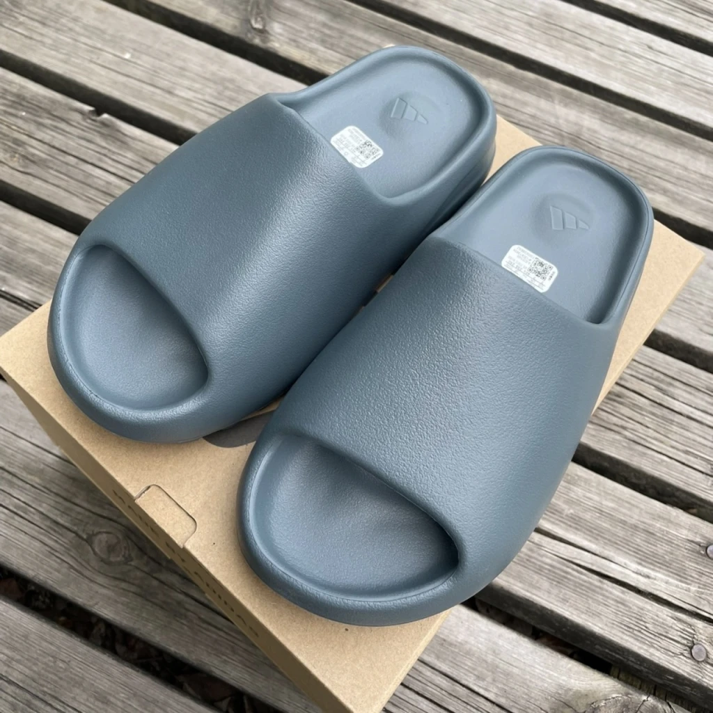 ADIDAS YEEZY SLIDE "Slate Marine" 莫藍迪藍 深灰綠 (ID2349)