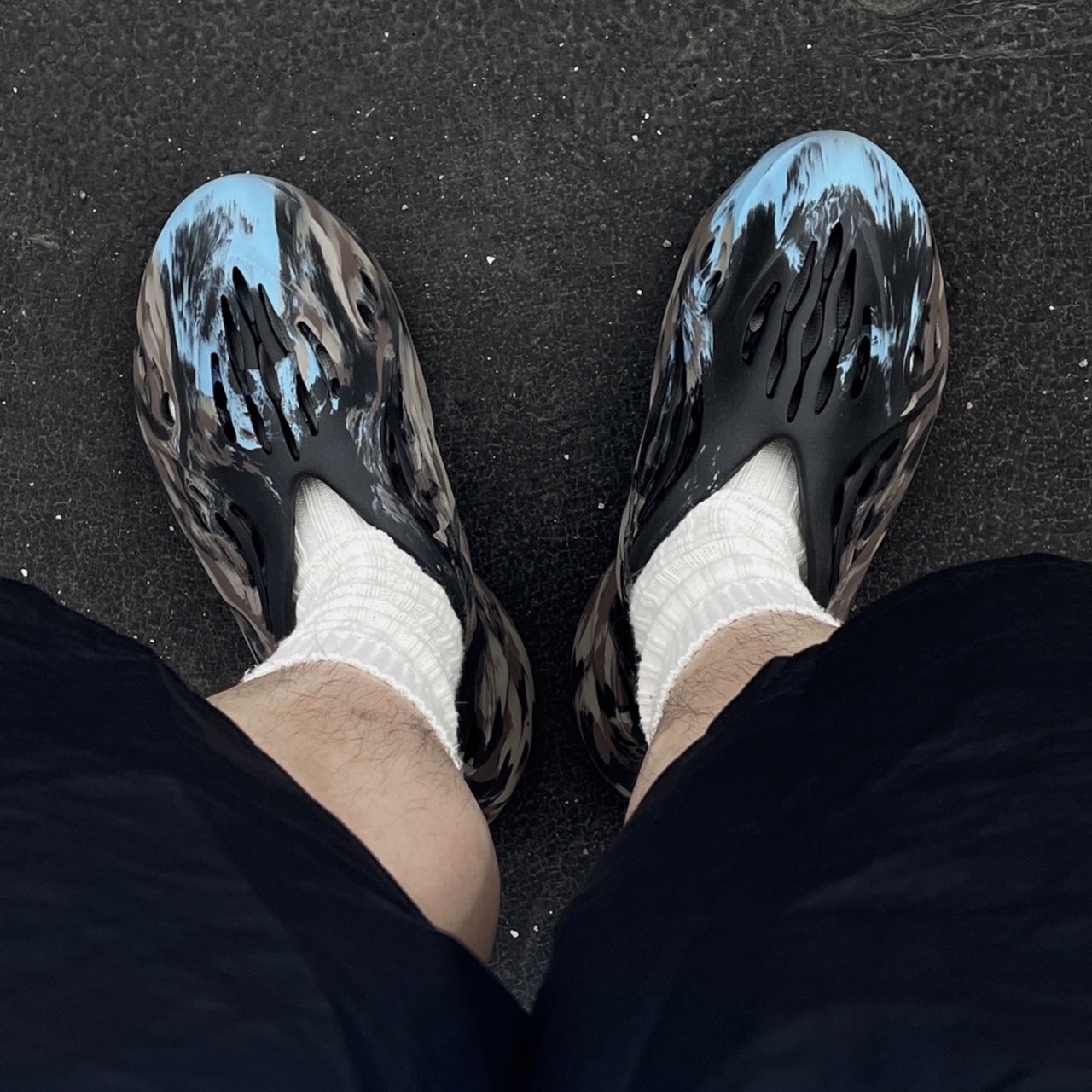 ADIDAS YEEZY FOAM RUNNER 