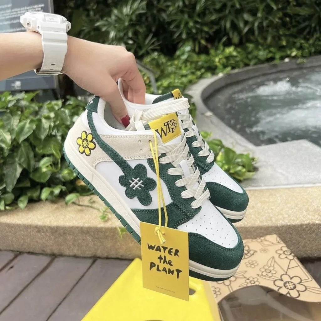 WATER THE PLANT 日本小花鞋 白綠
