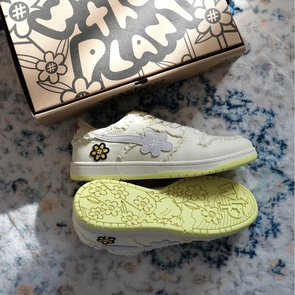 WATER THE PLANT 日本小花鞋 解構米白