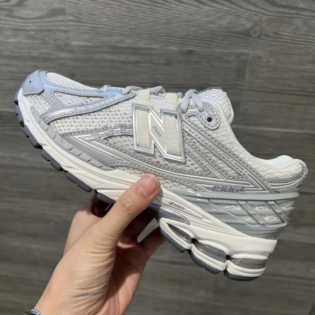 NEW BALANCE 1906R 銀灰白 (M1906RJM)