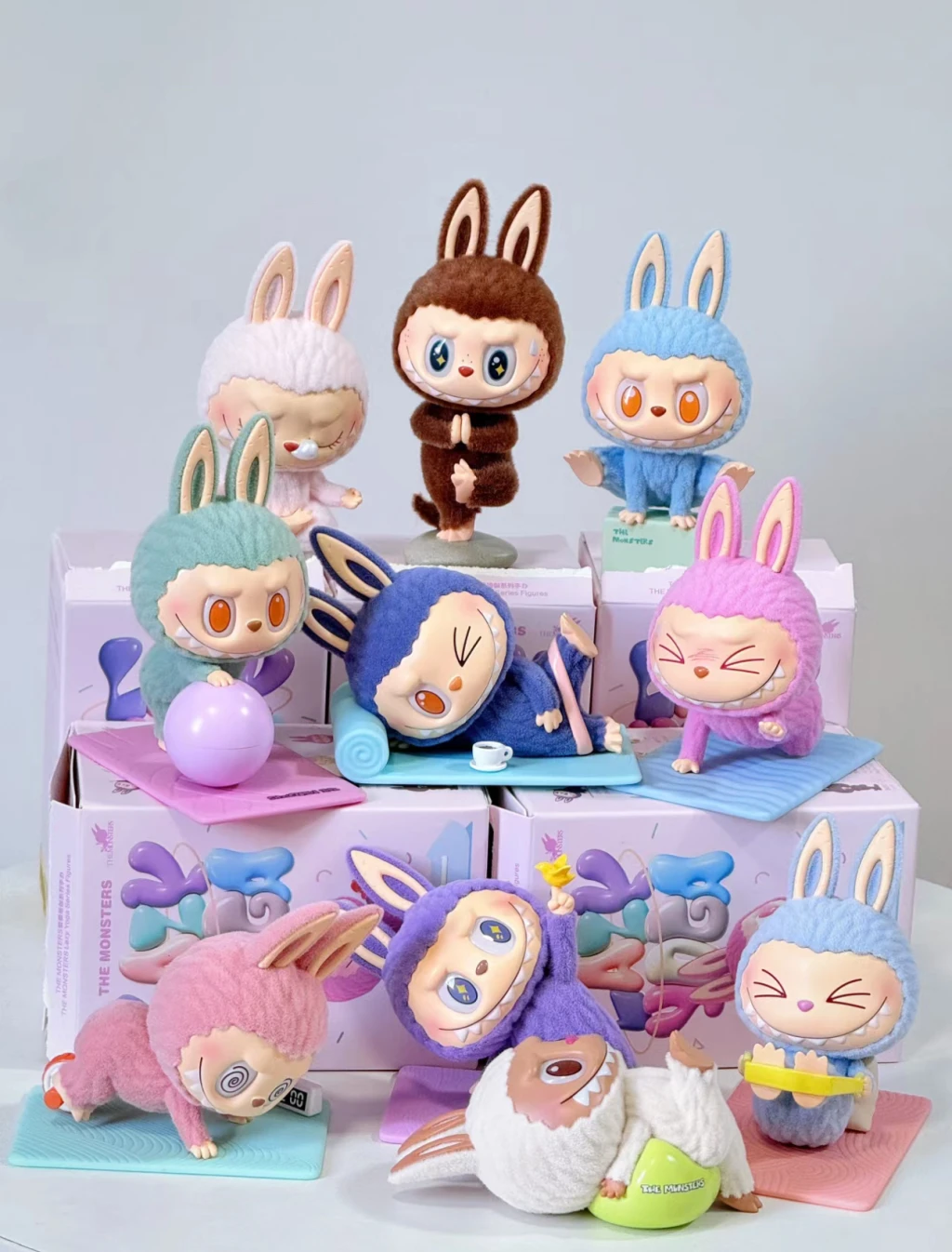 POP MART 慵懶Labubu瑜珈(盲盒)