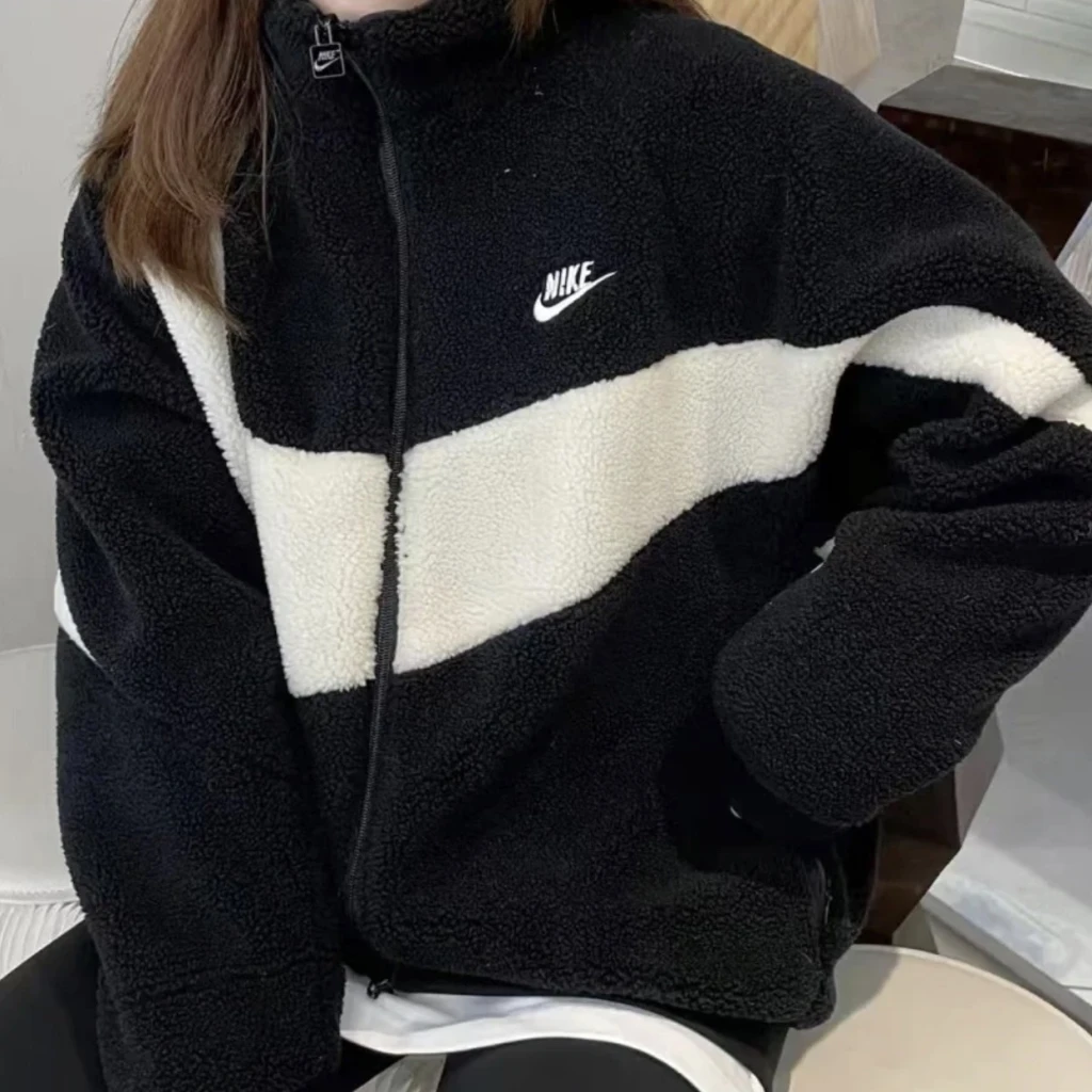 <秋冬必備> NIKE Sportswear Swoosh 羊羔絨雙面外套(BQ6546-011)