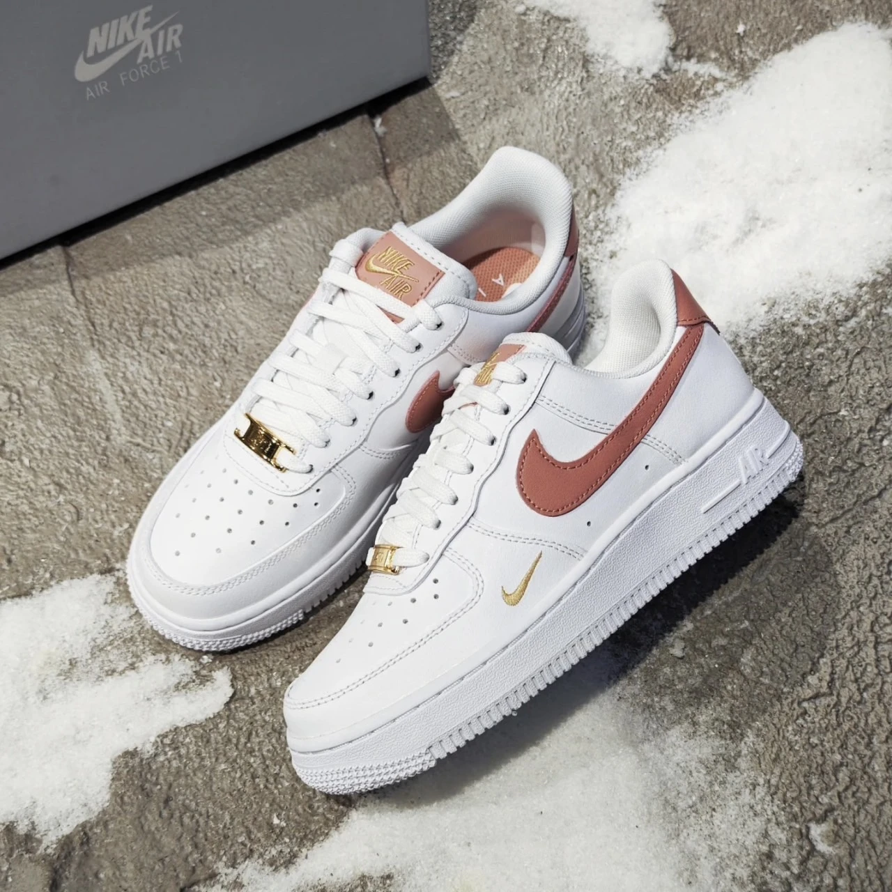NIKE AIR FORCE 1 LOW 玫瑰粉小金鈎 (CZ0270-103)