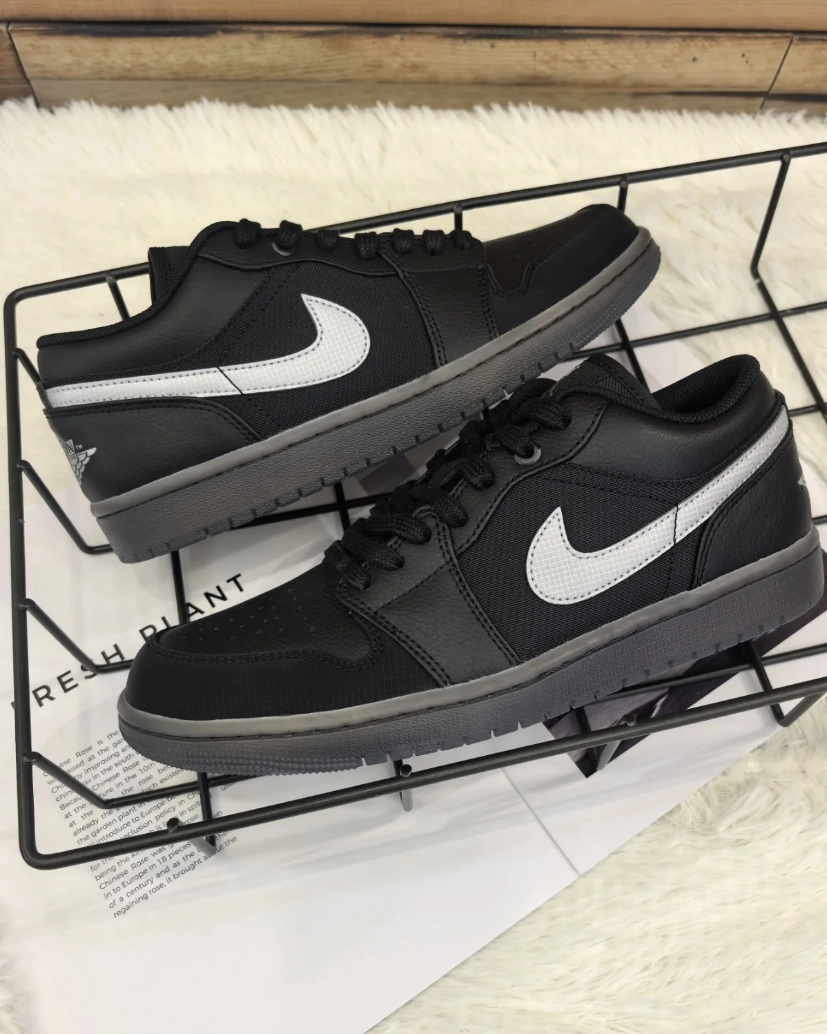 Nike Air Jordan 1 Low “Dark Gum”深黑反光(HV5968-001)