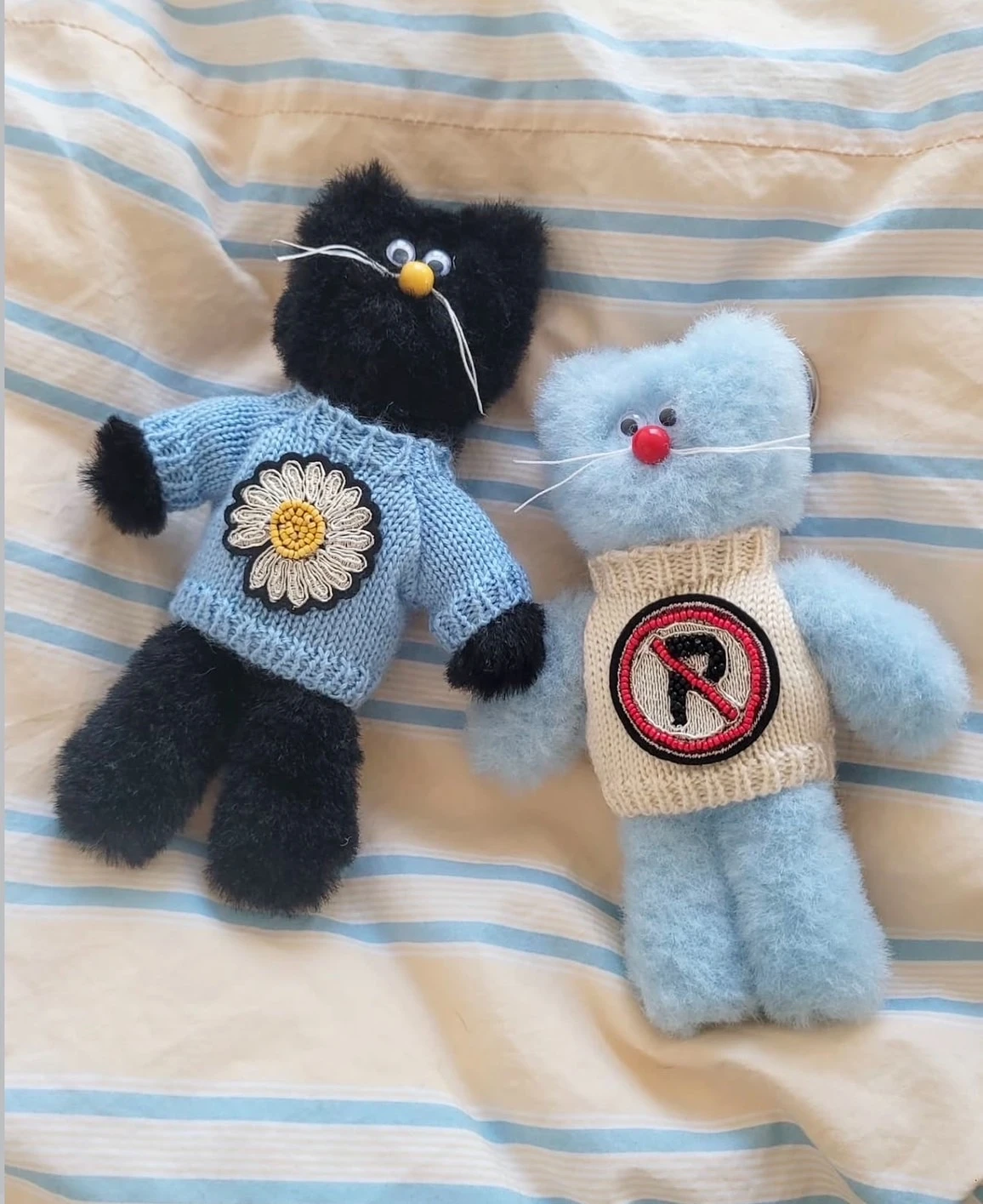 <🏵️限量聯名> GD聯名款 Monamhee 小雛菊貓咪鑰匙圈