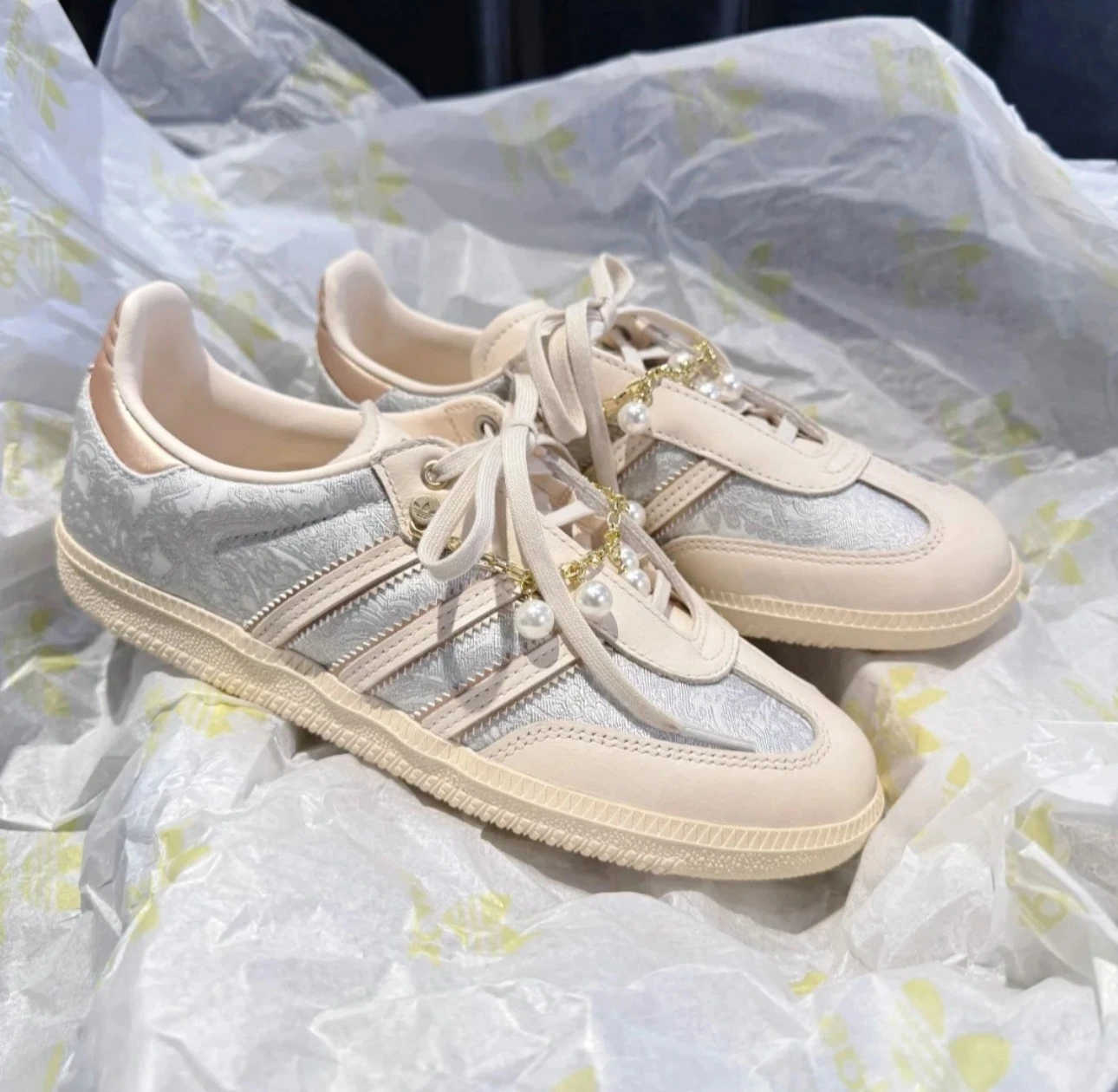 <國外限定> ADIDAS SAMBA OG 奶茶灰珍珠蕾絲(JQ2616)