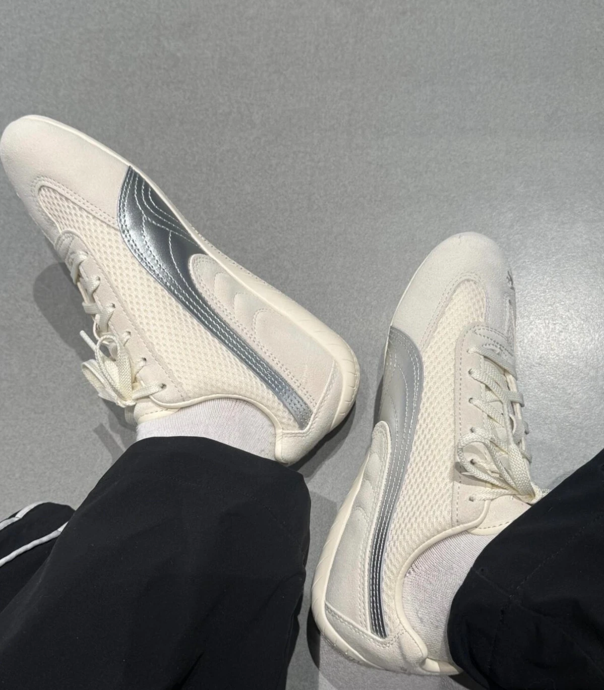 PUMA Speedcat OG 復古賽車鞋 麂皮奶油銀 (403902-01)