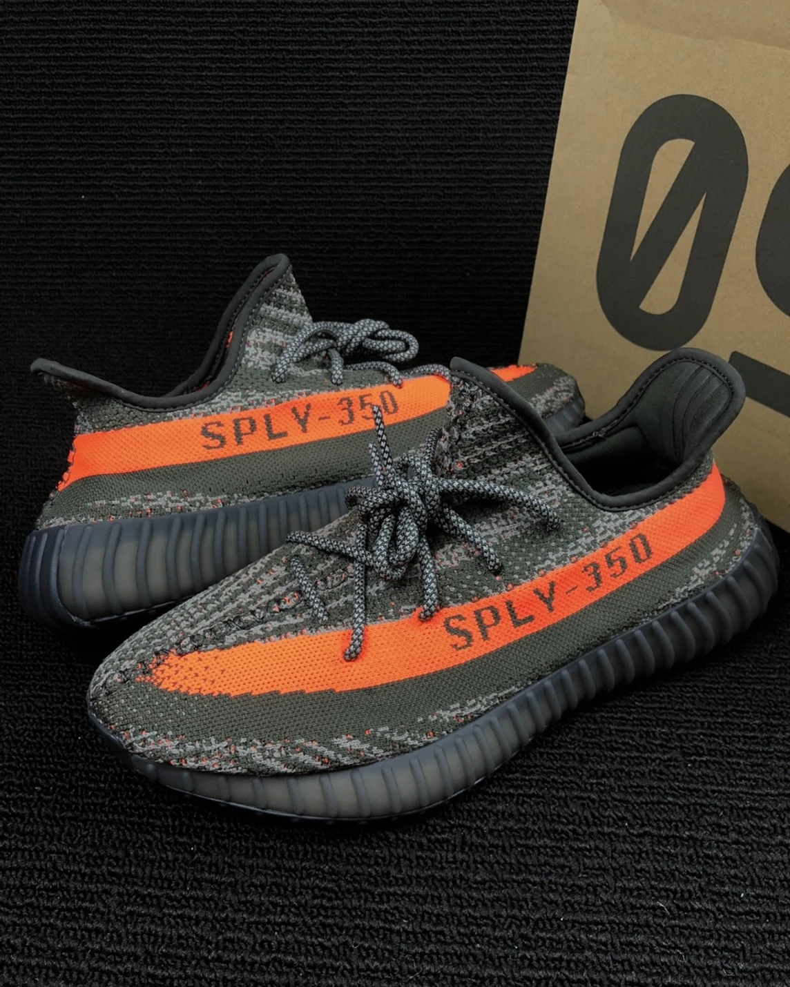 ADIDAS YEEZY BOOST 350 V2 碳灰橙 (HQ7045)