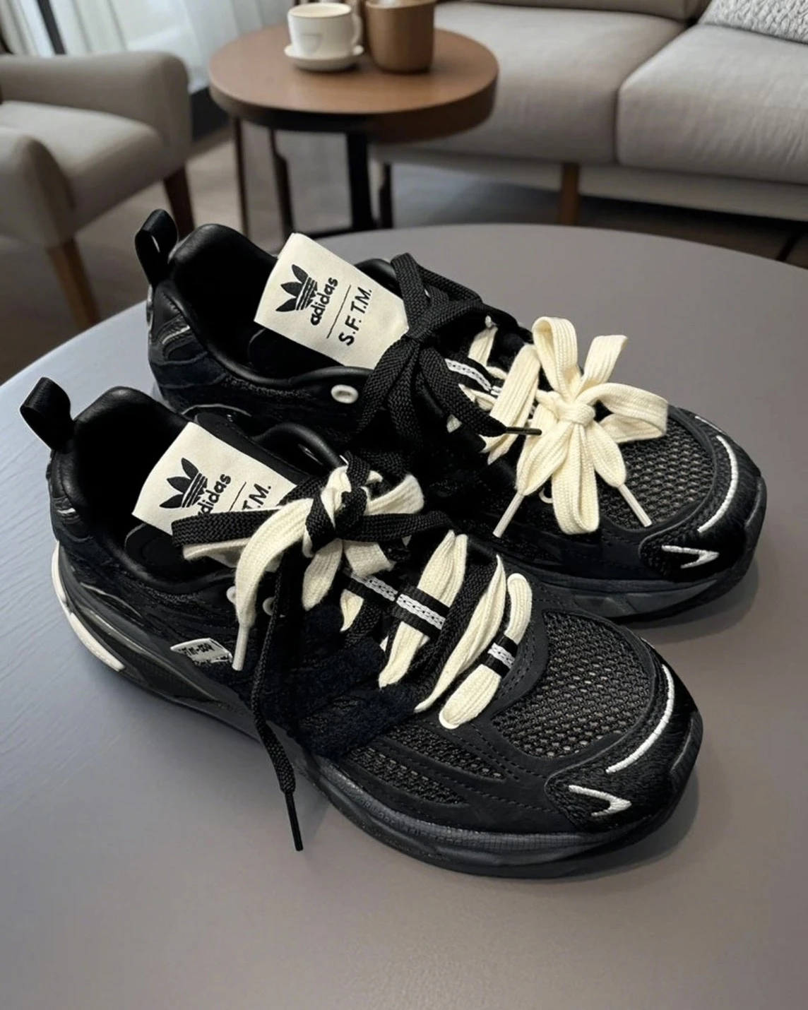 <超帥聯名>Song For The Mute X Adidas Originals adistar Cushion 聯名 麂皮拼接 黑(JP8416)