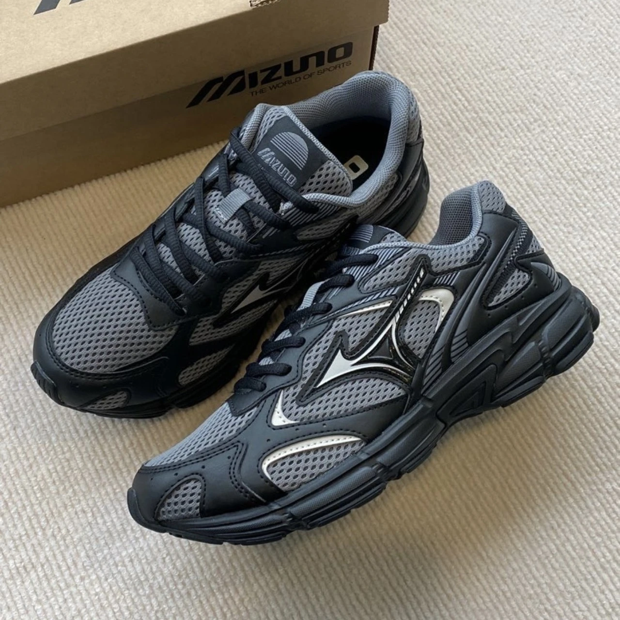 Mizuno Speed 2K 美津濃 炭黑灰 (D1GH222907)