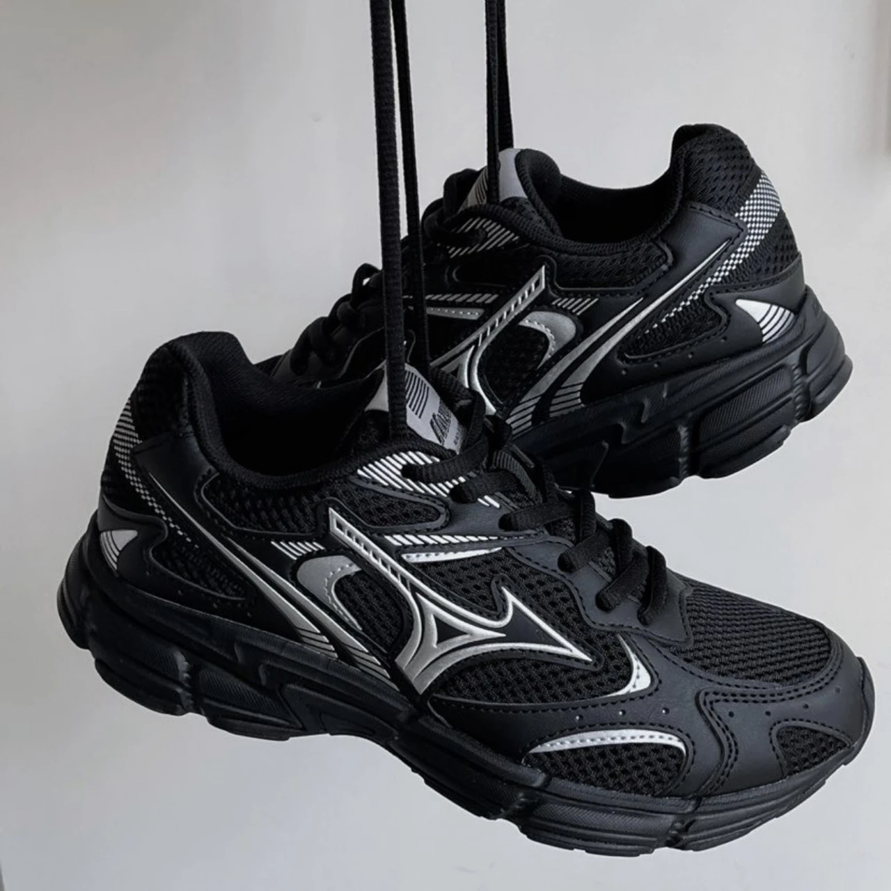 Mizuno Speed 2K 美津濃 黑銀Y2K(D1GH222903)