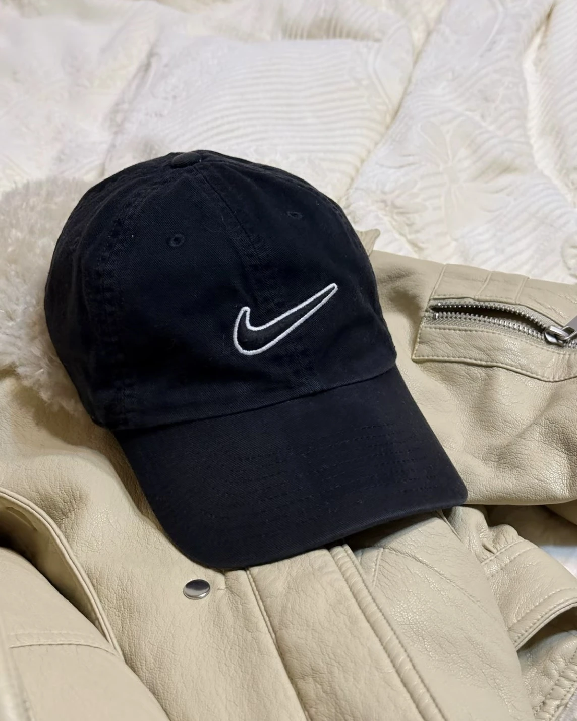 <百搭王>NIKE刺繡簍空SWOOSH 老帽(FB5360-010)