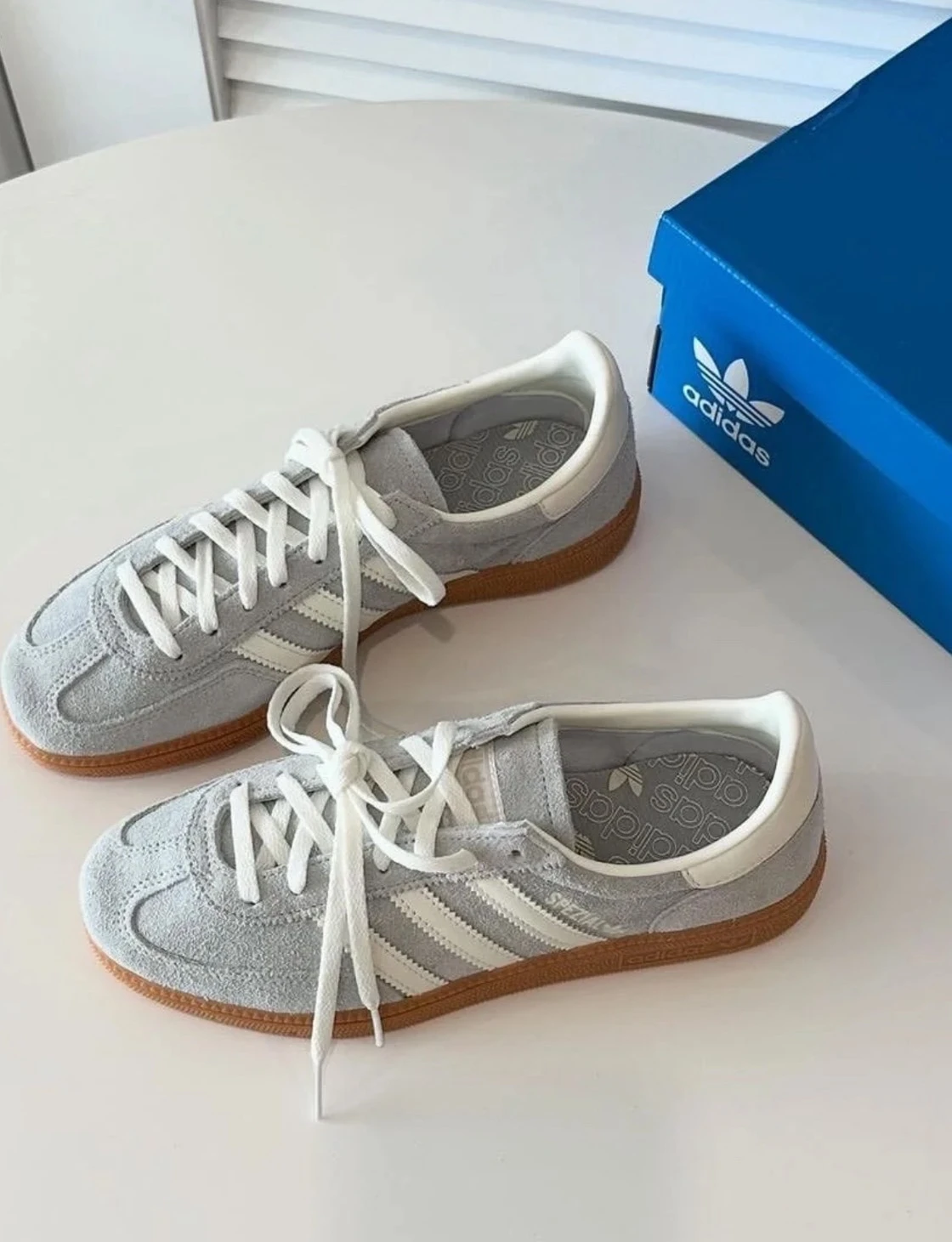 ADIDAS ORIGINALS HANDBALL SPEZIAL 淺灰芝麻 (IF6491)