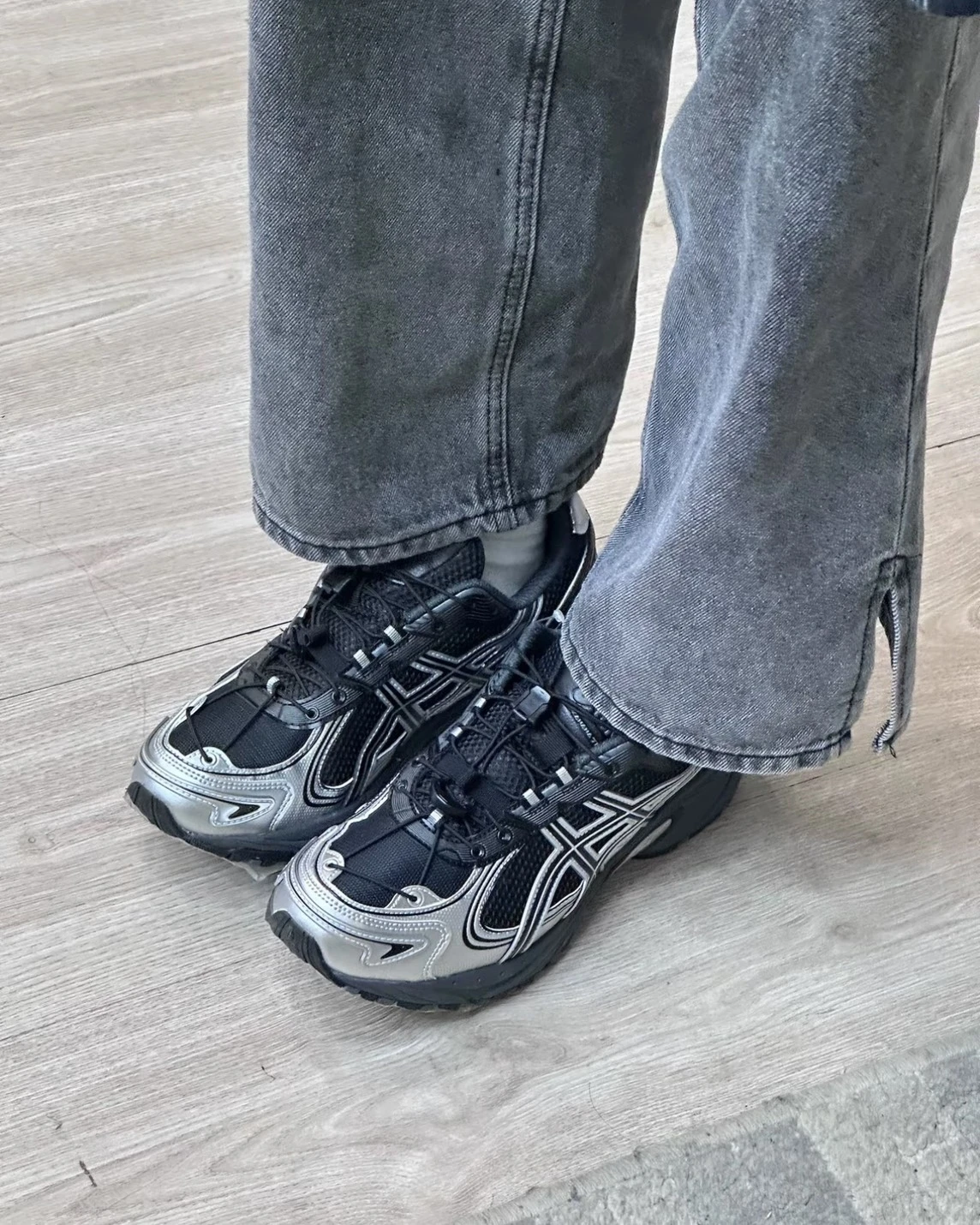 ASICS GEL-KAHANA TR V4 千禧風 復古黑銀(1203A497-001)