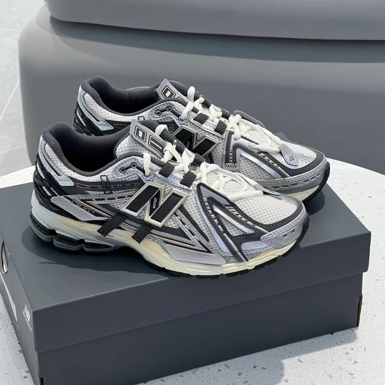 <超級優惠🔥>NEW BALANCE 1906A 復古 海鹽灰銀解構(M1906AD)
