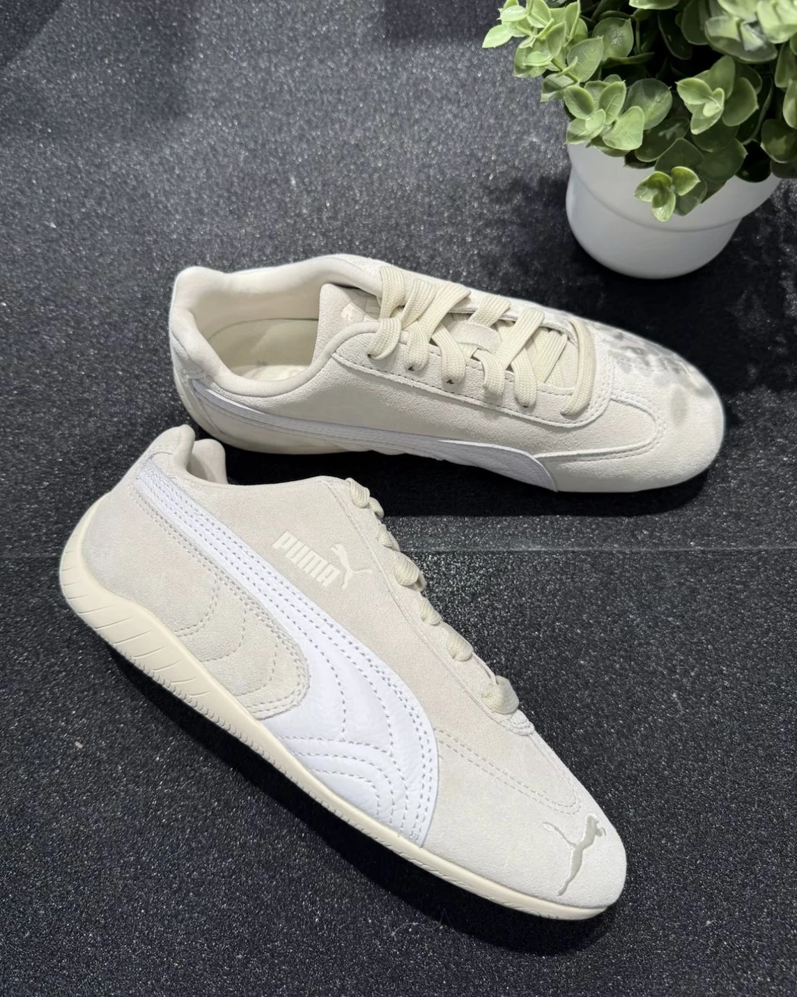 PUMA Speedcat OG 復古賽車鞋 麂皮米白(398846-23)