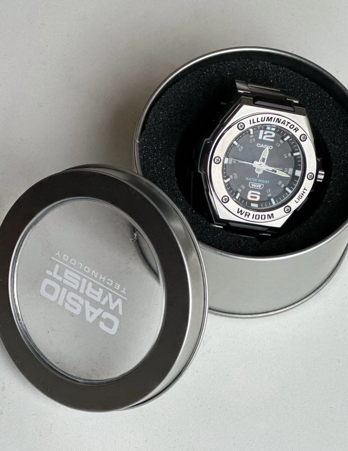 CASIO 卡西歐 DRESS系列 石英機芯 不鏽鋼錶帶 男錶