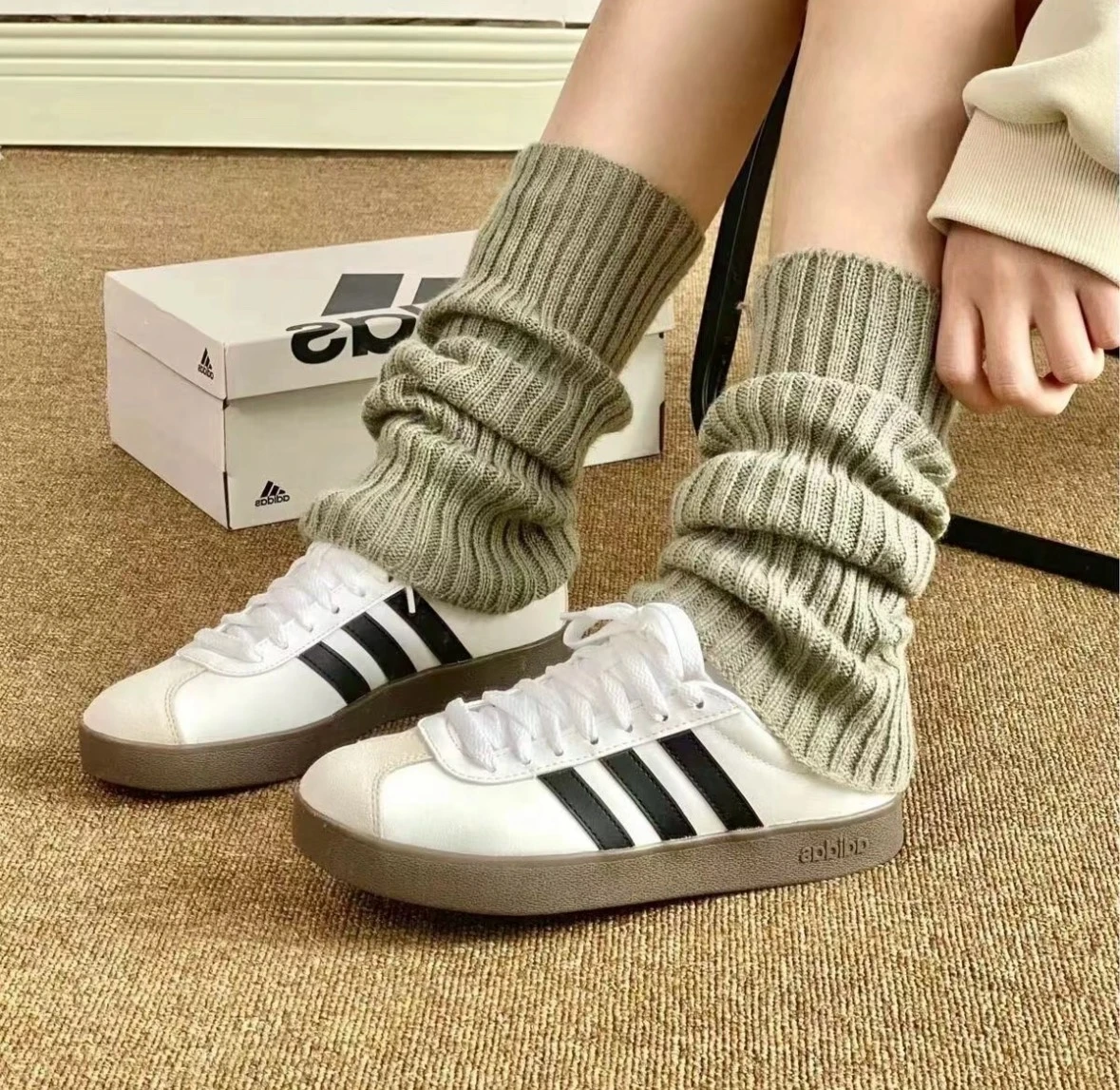ADIDAS VL COURT 2.0 焦糖底 黑白灰(JR2560)