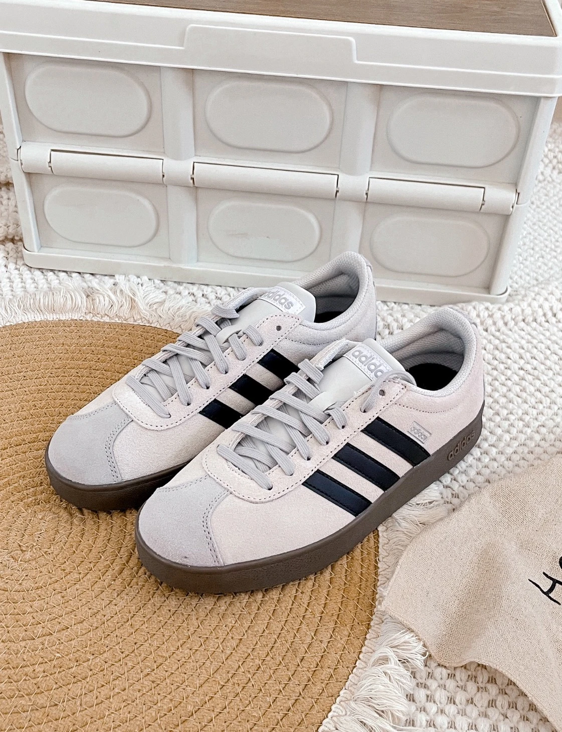 ADIDAS VL COURT 2.0 焦糖底 黑白灰(JR2560)