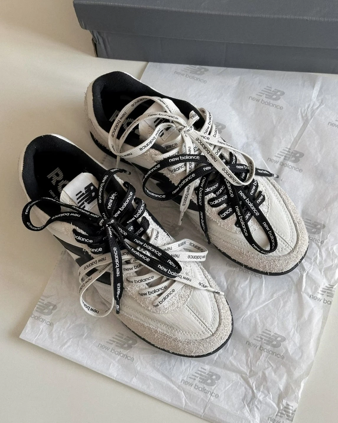 Niko and x New Balance RC42黑白 灰白 毛邊麂皮(URC42NAL)