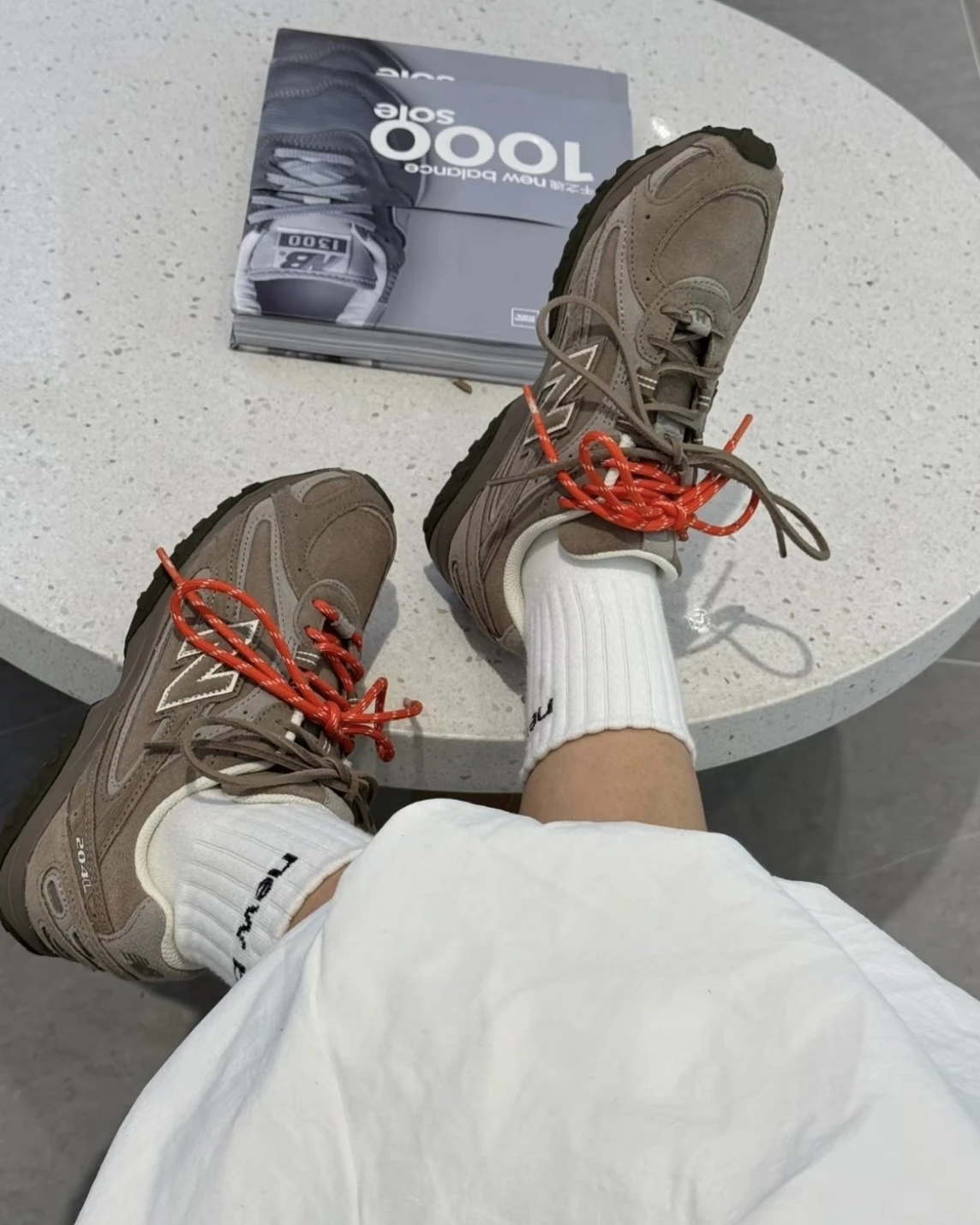<張員瑛同款>NEW BALANCE 204L 薄底 網眼 麂皮 復古棕 (U204LMMA)