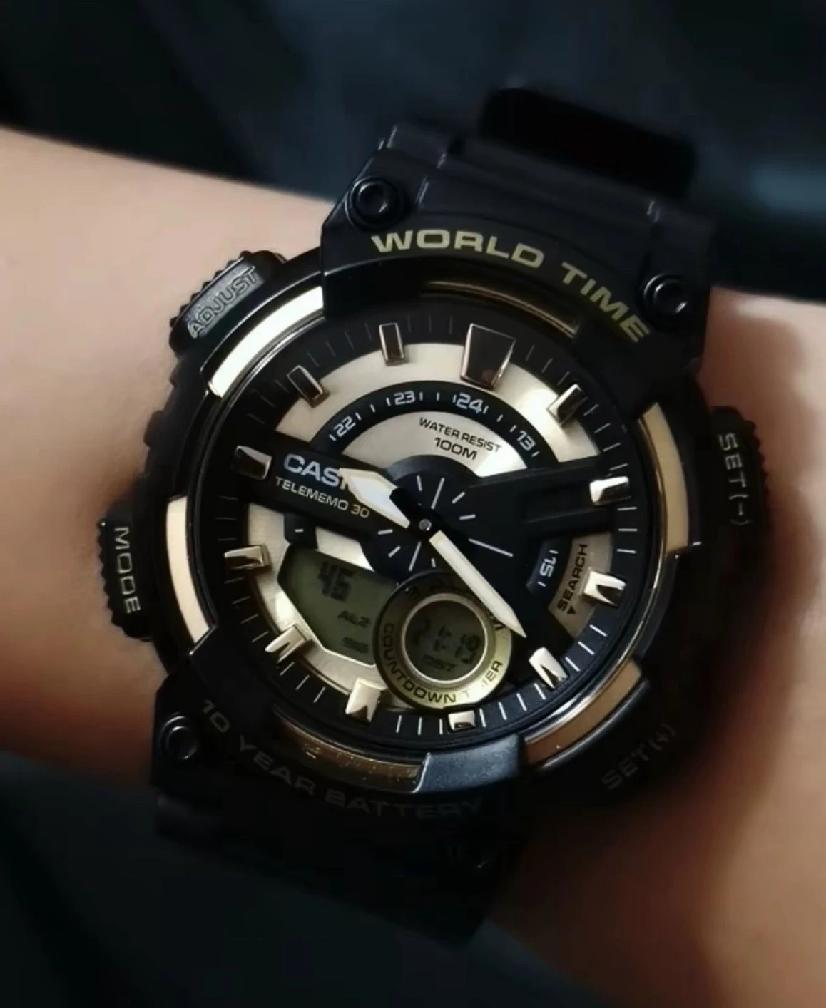 CASIO 卡西歐 YOUTH STANDARD系列 黑金 石英機芯 手錶