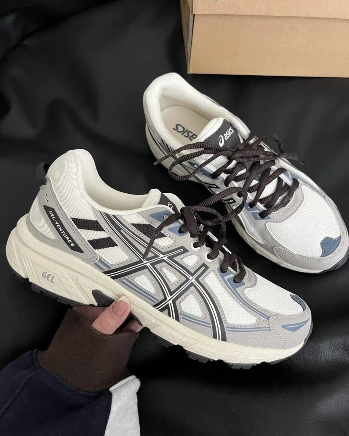 <超香折扣!>Asics Gel-Venture 6 "Grey/Black" 灰白藍 Kayano14平替 慢跑鞋 亞瑟士(1012B359-103 1011B550-100)