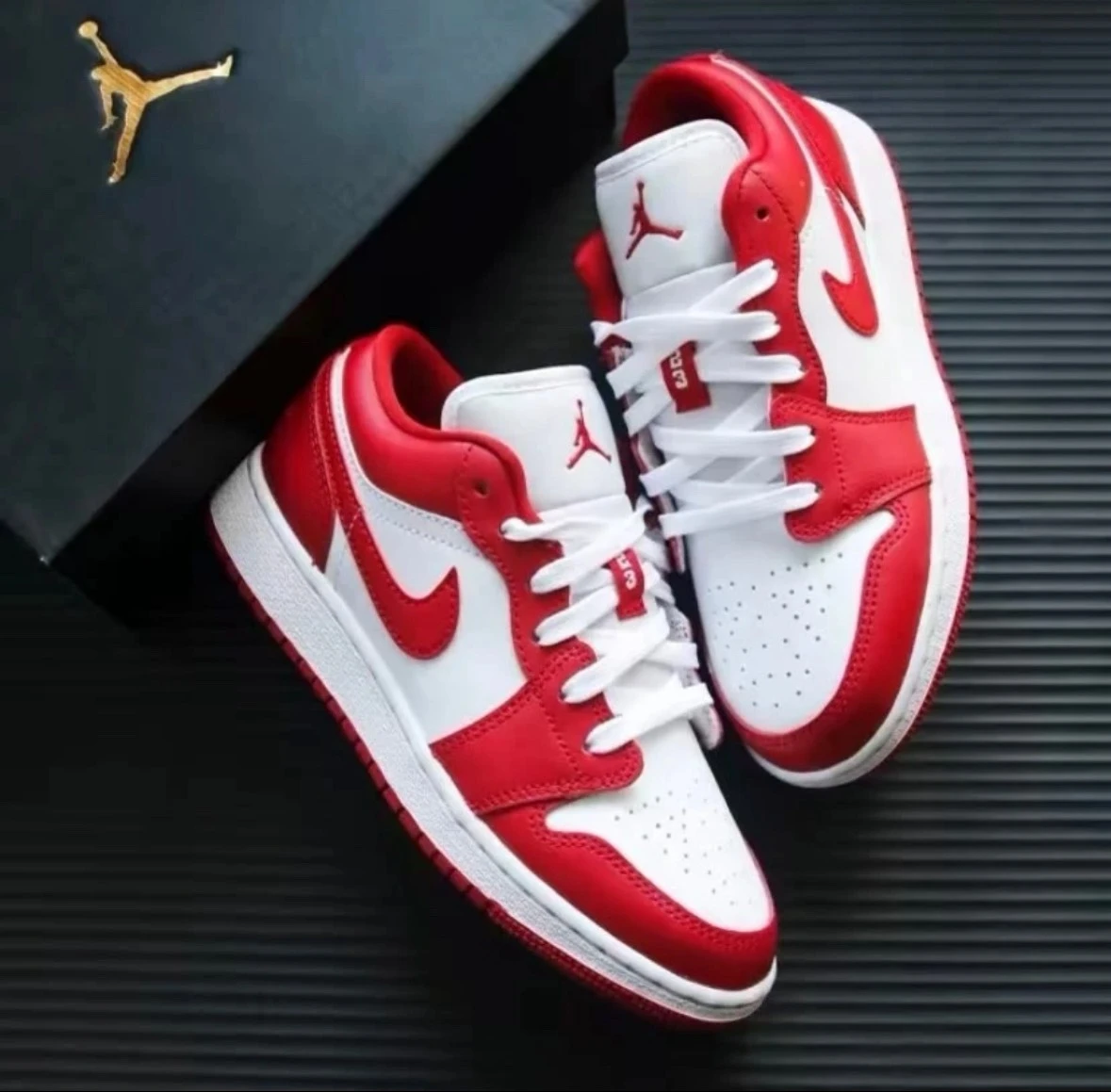 NIKE AIR JORDAN 1 LOW 復古紅白 (553558-166)