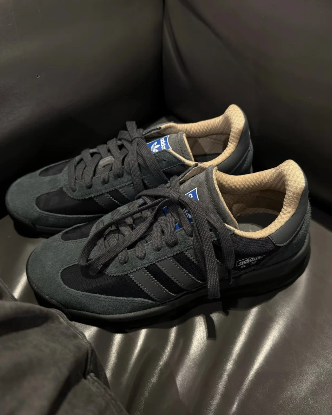 ADIDAS ORIGINALS SL 72 麂皮 拼接 鋸齒底 炭灰(IH5569)