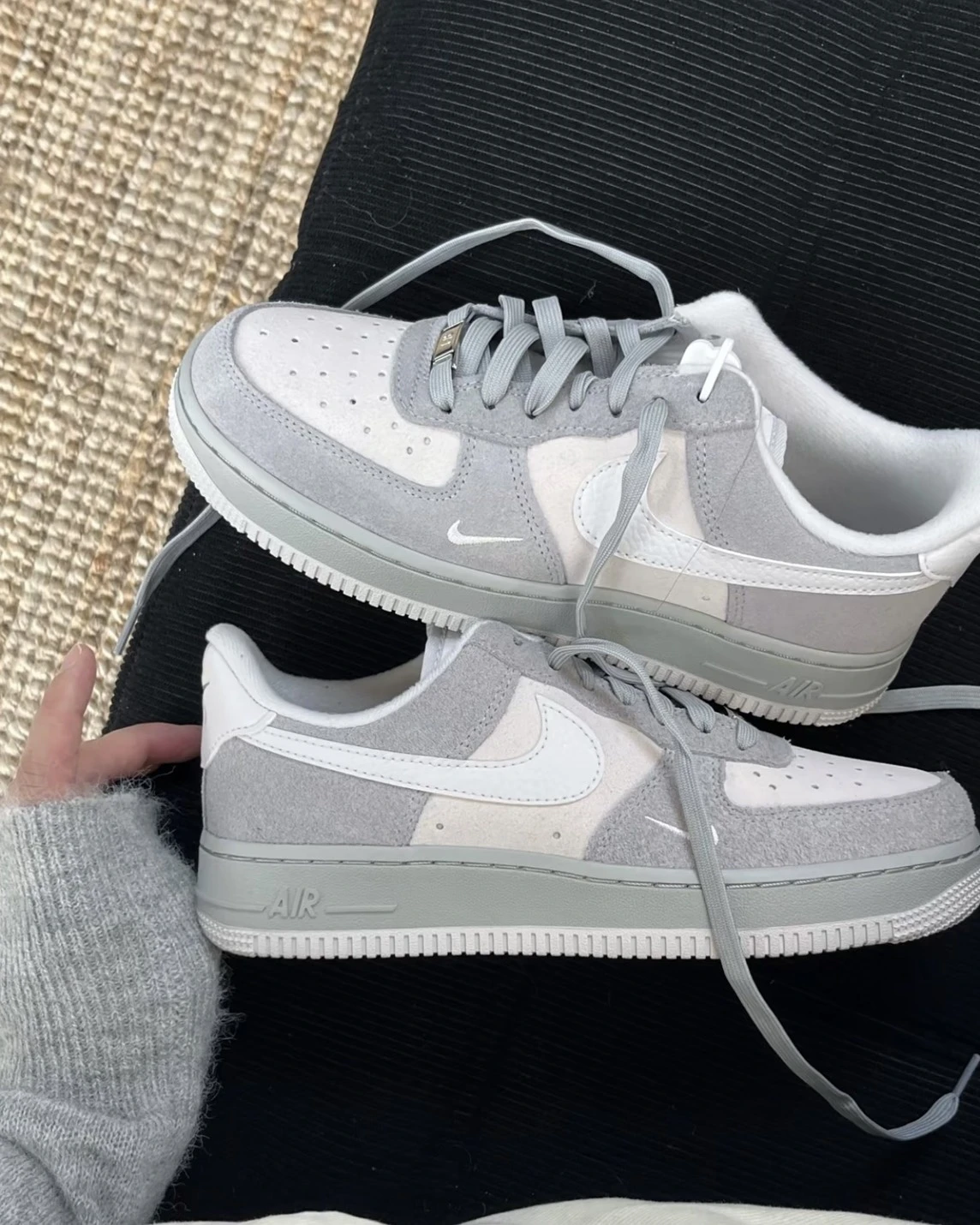<國外限定>NIKE AIR FORCE 1 "Light Smoke Grey" 莫蘭迪米灰 麂皮 淺灰白(HV3876-077)