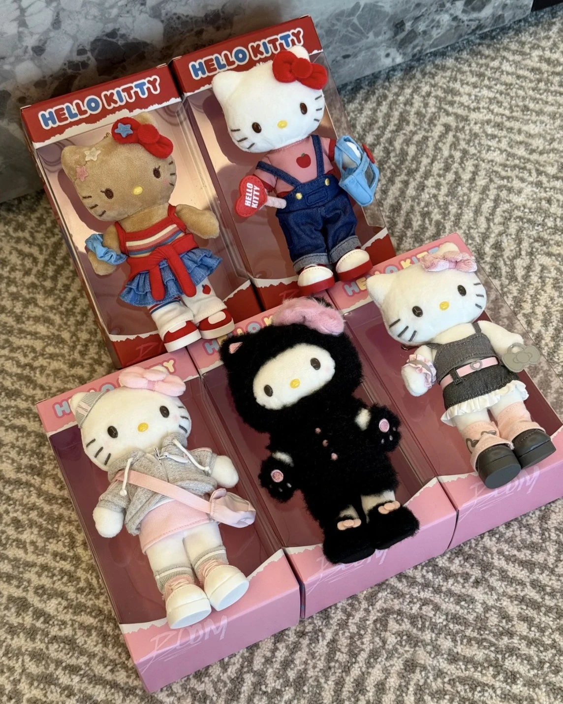 <上海限定>三麗鷗 Sanrio 長腿Kitty的一天系列 Kitty長腿吊飾(共六款)