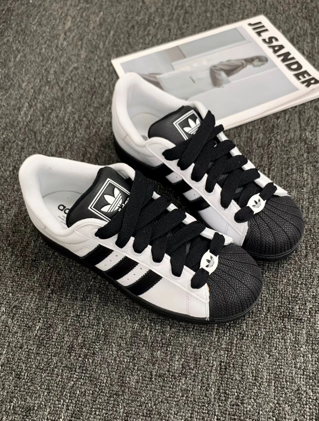 Adidas SUPERSTAR 2.0  白黑色 厚底貝殼頭(KK4473)