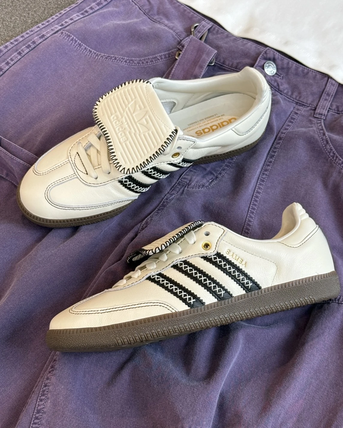 ADIDAS ORIGINALS SAMBA LT 復古 皮革 外縫線 翻蓋鞋舌 米白色(JQ7088)