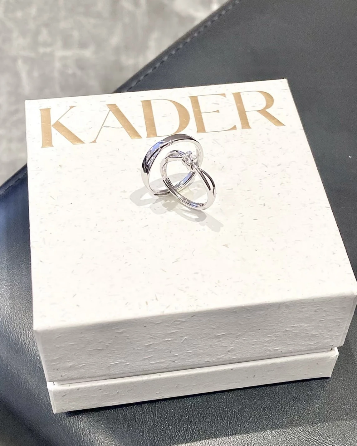 <浪漫組合>KADER 卡蒂羅 "愛意交織" 925純銀 鑲鑽 情侶款 對戒