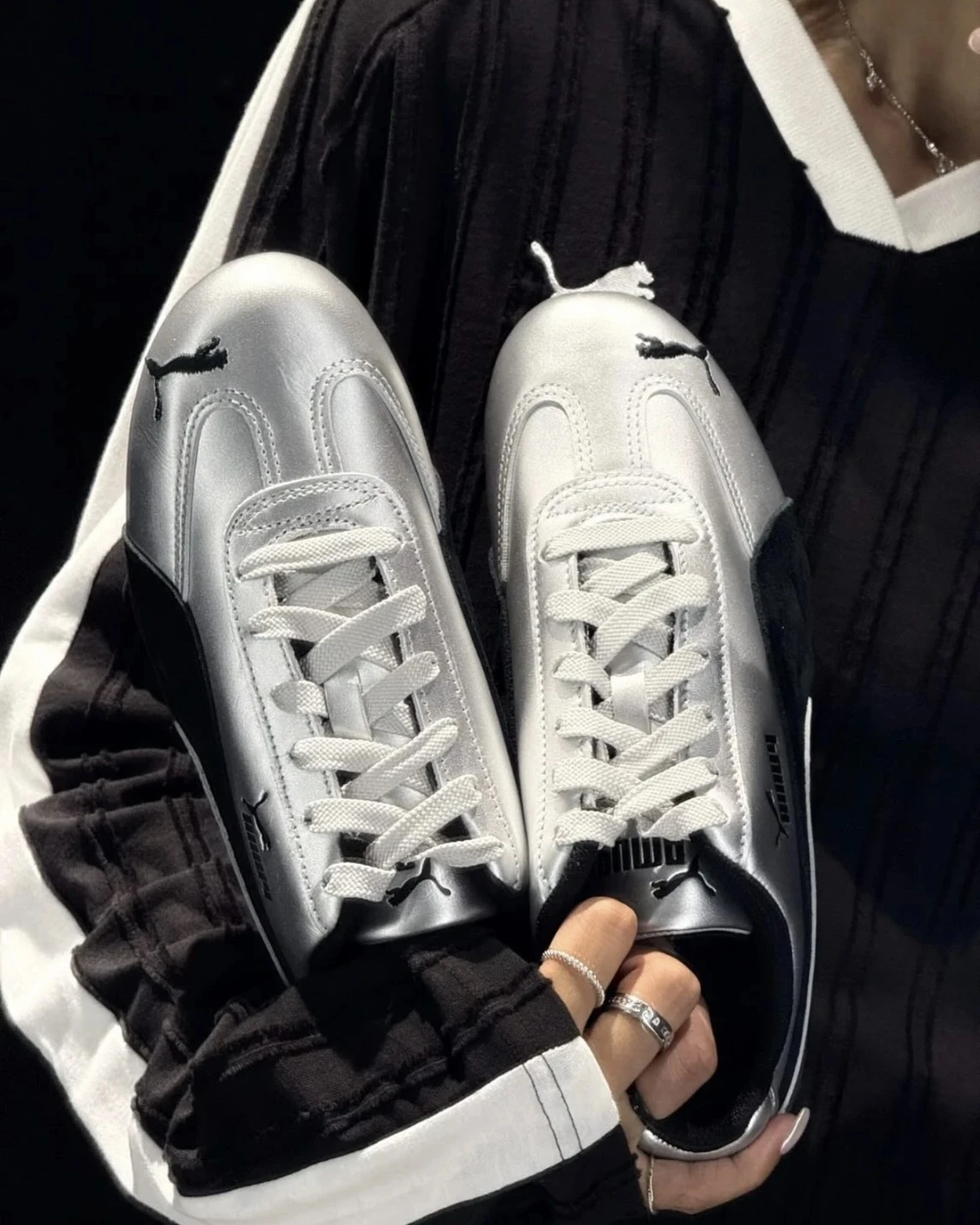 <Rose著用>Puma Speedcat 賽車鞋 液態 銀黑 男女同款(403689-01)