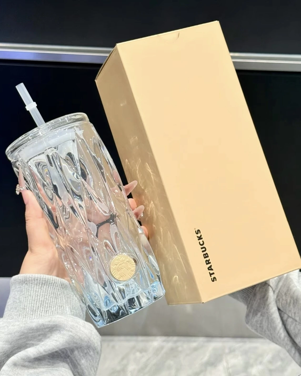 STARBUCKS 星巴克 菱格玻璃 霧霾藍 漸變 吸管杯530ml