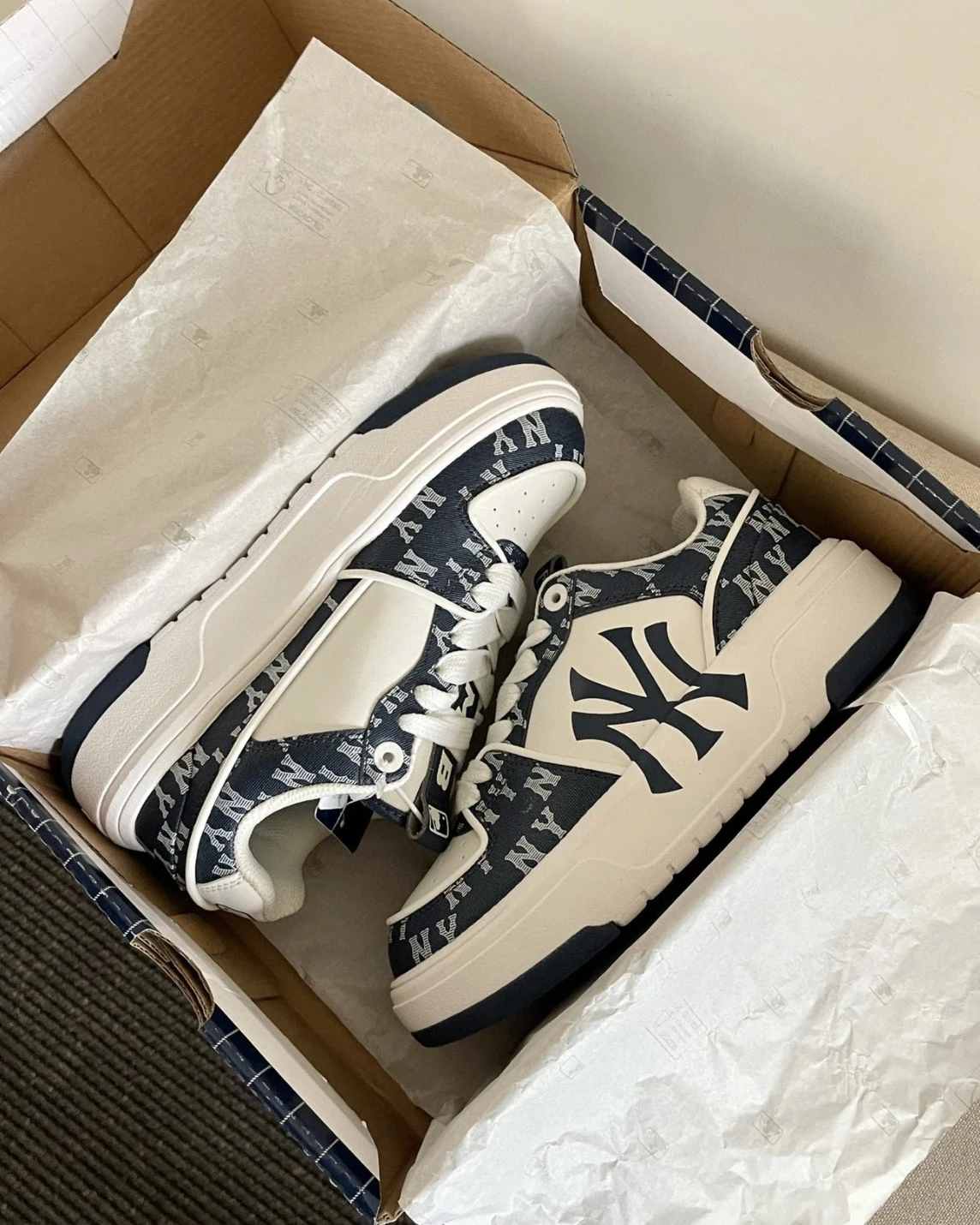 MLB Monogram Chunky Liner系列 洋基隊 牛仔藍 海軍藍 老爹鞋 學長鞋(3ASXCLD4N-50NYS)