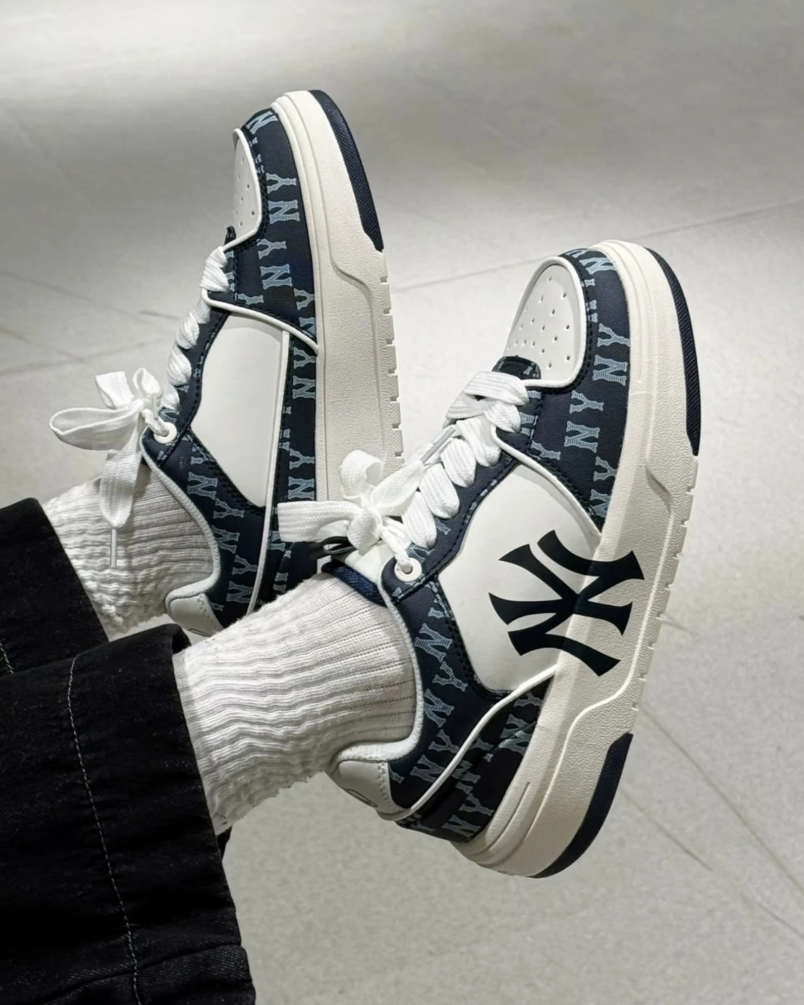MLB Monogram Chunky Liner系列 洋基隊 牛仔藍 海軍藍 老爹鞋 學長鞋(3ASXCLD4N-50NYS)
