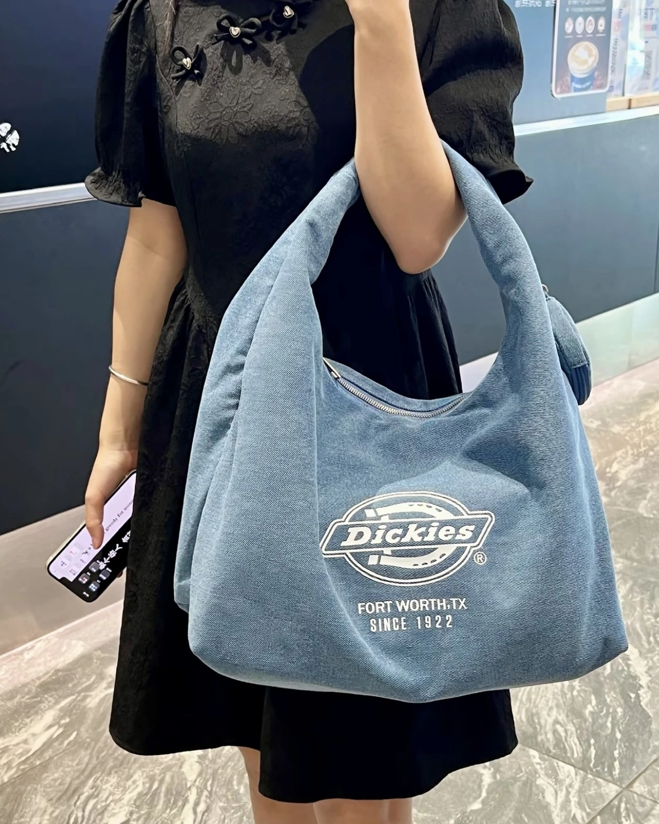 <超大容量>Dickies 大容量 牛仔藍 雲朵包(附零錢包)