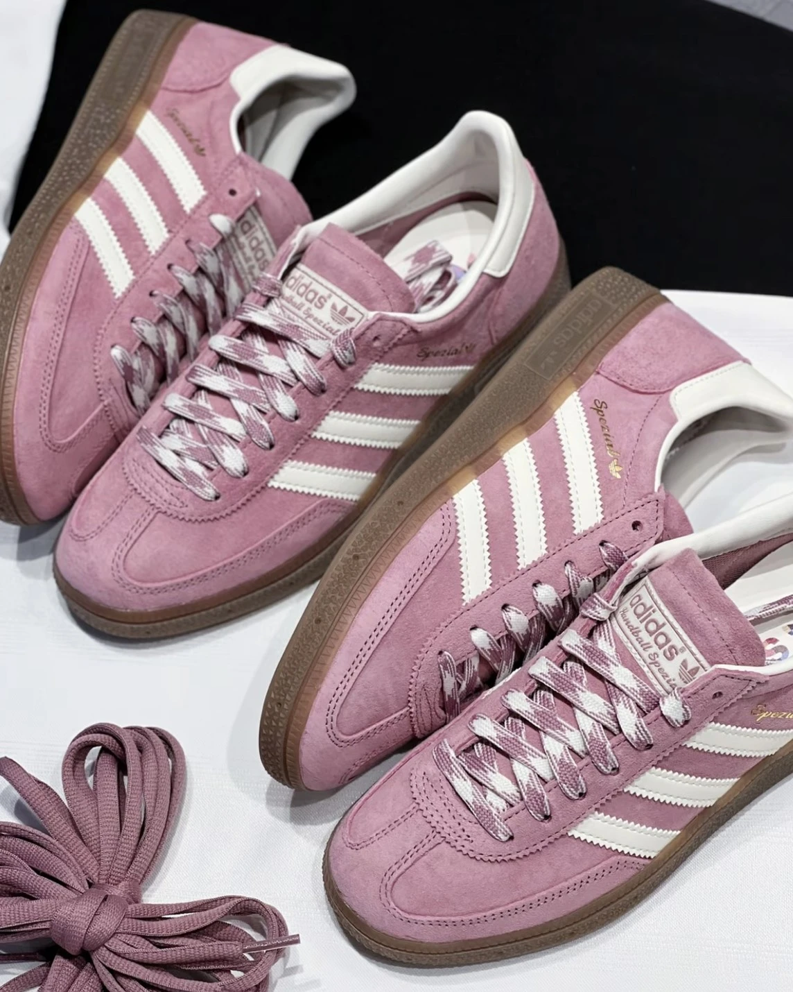 <阿迪調色盤>ADIDAS ORIGINALS HANDBALL SPEZIAL 麂皮 粉色(KJ6304)