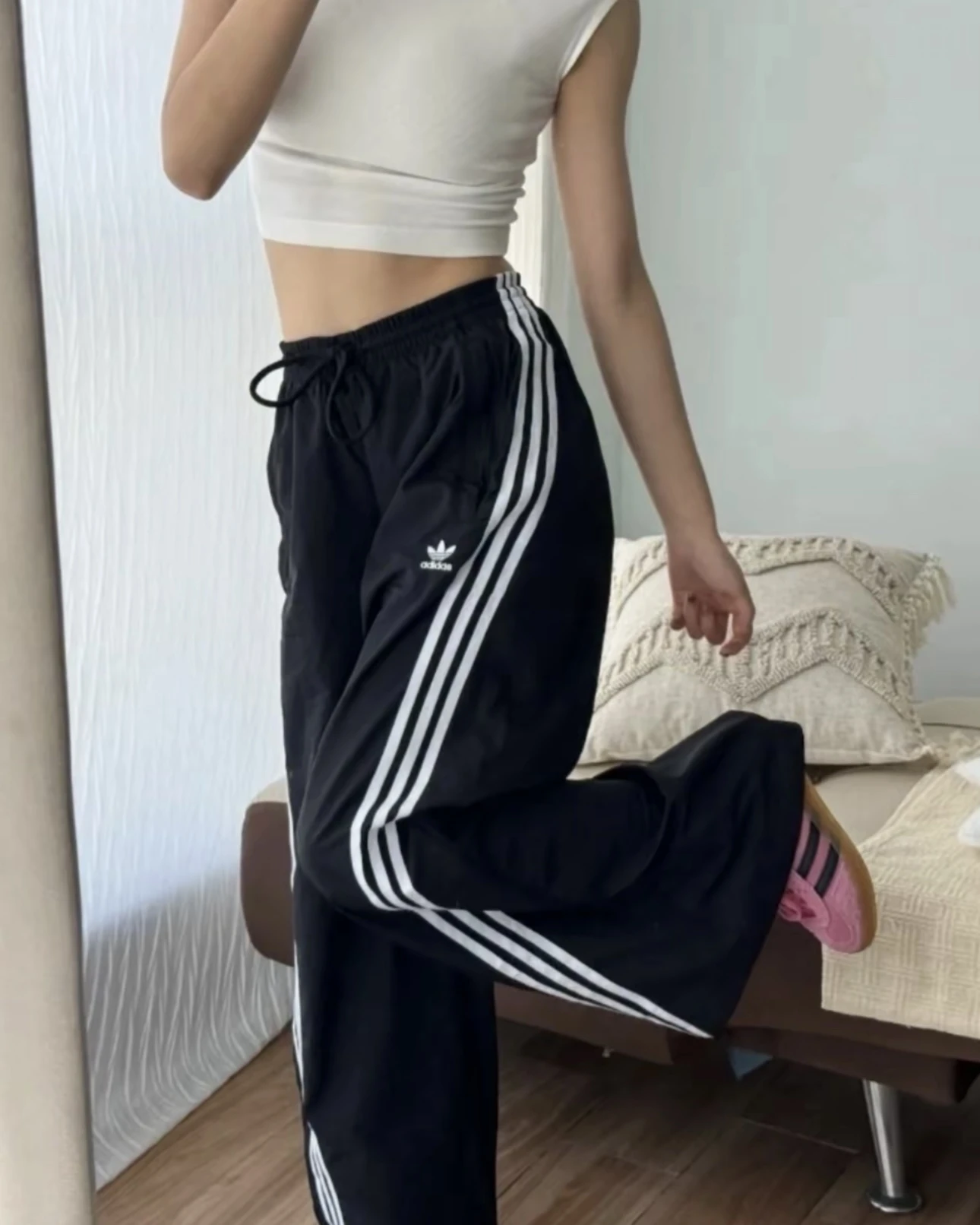 Adidas Originals ADILENIUM Season 3 寬鬆三線闊腿褲(JD3390)