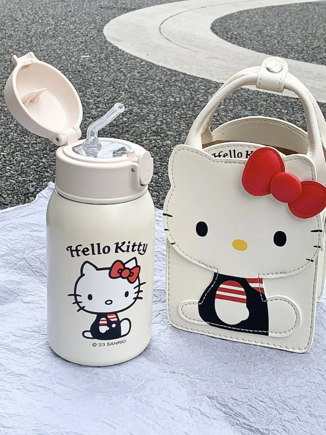 BEDDYBEAR X SANRIO 聯名款 波點KITTYY 不鏽鋼保溫杯 附杯套 可替換杯蓋