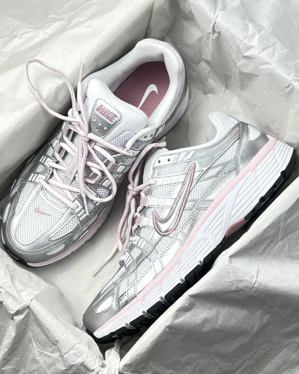 NIKE P-6000 W 女款 復古 白銀 銀粉(BV1021-108)