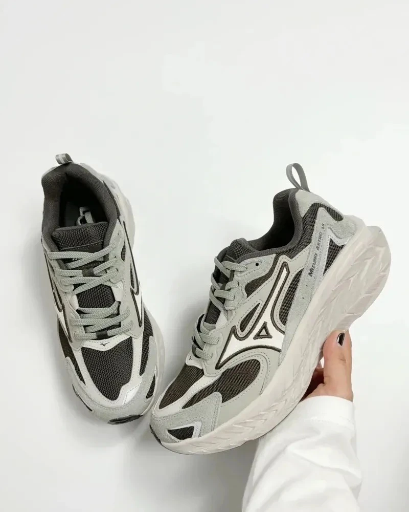 MIZUNO LS ASTRO 輕量厚底 緩震 跑步 休閒鞋 煙灰(D1GH252103)