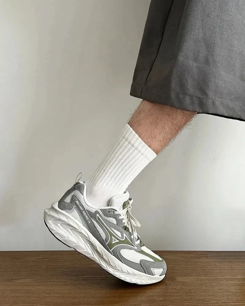 MIZUNO LS ASTRO 輕量厚底 緩震 跑步 休閒鞋 銀灰白(D1GH252105)